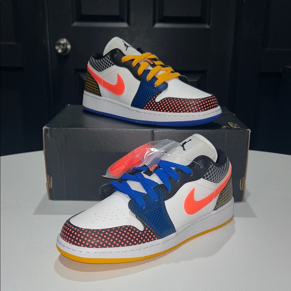 Jordan 1 Low GS “MMD Multi-Color Grid” Youth Size 6Y